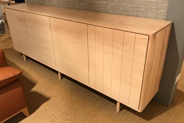 Toonzaalkoopje – Graph dressoir